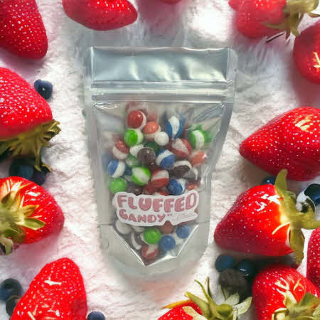 Fluffed Berry Rainbow Candies 2 oz. Bag